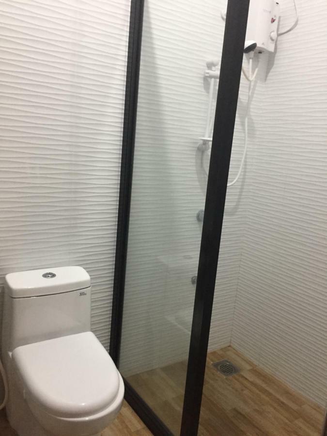 Hollywood Suites General Santos City Zewnętrze zdjęcie