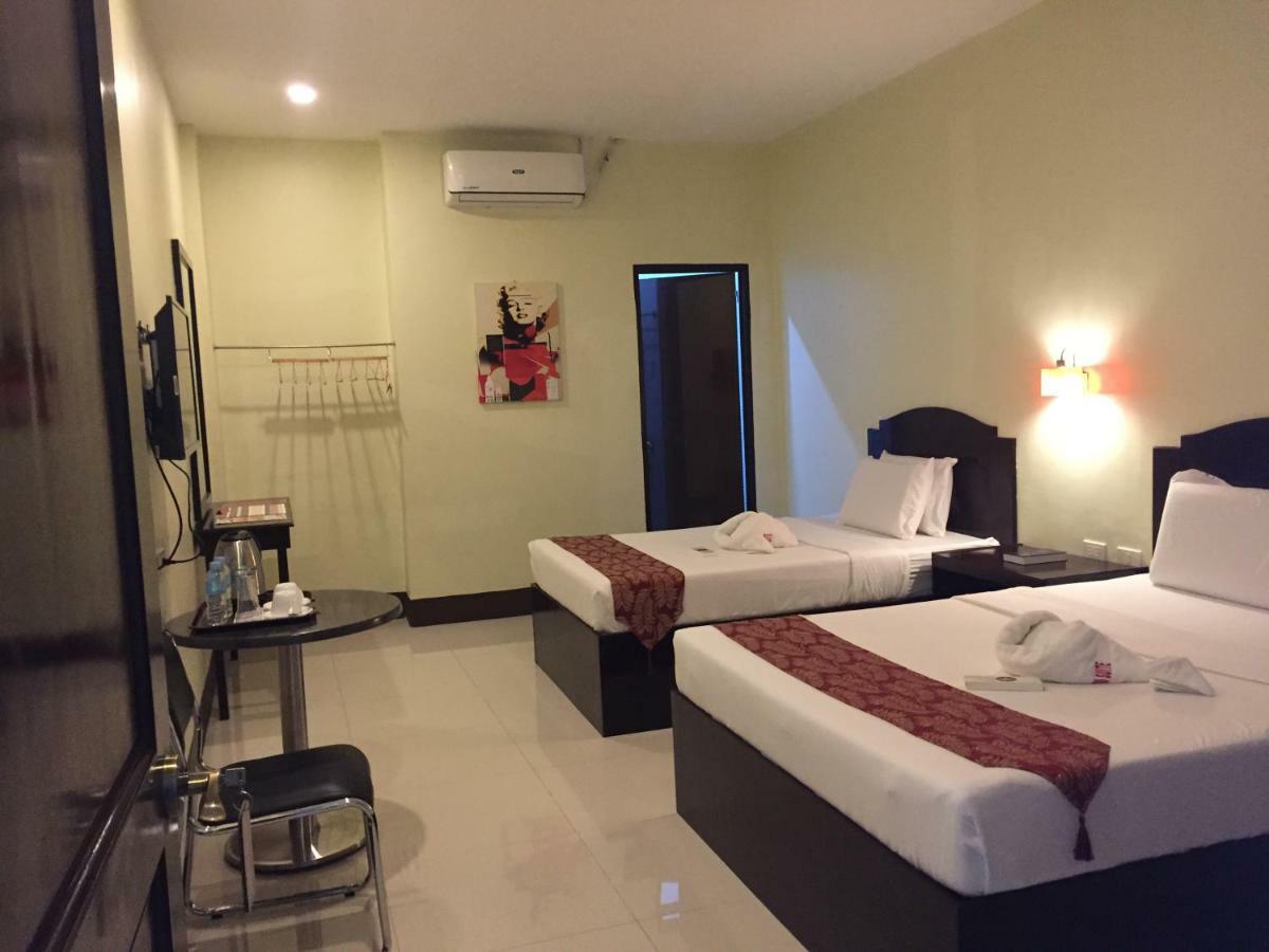Hollywood Suites General Santos City Zewnętrze zdjęcie