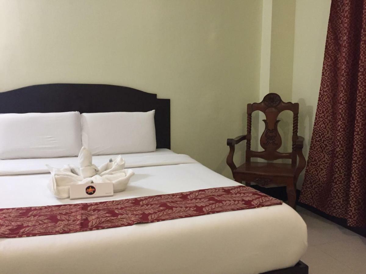 Hollywood Suites General Santos City Zewnętrze zdjęcie