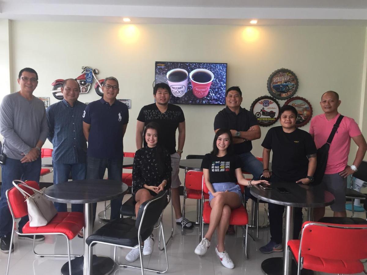 Hollywood Suites General Santos City Zewnętrze zdjęcie